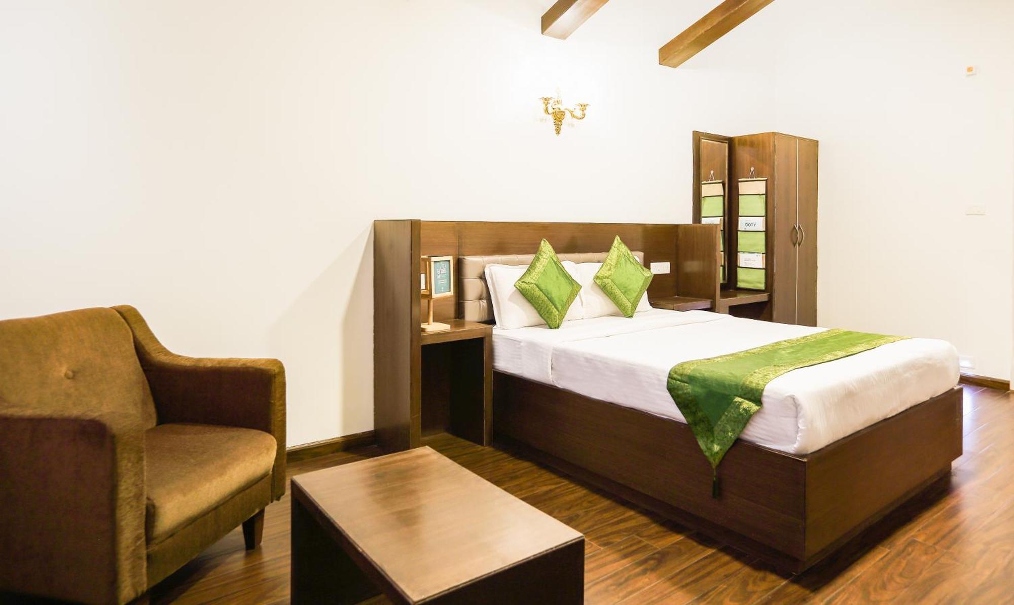 Treebo Skydale Inn & Suites With Mountain View Утакаманд Экстерьер фото