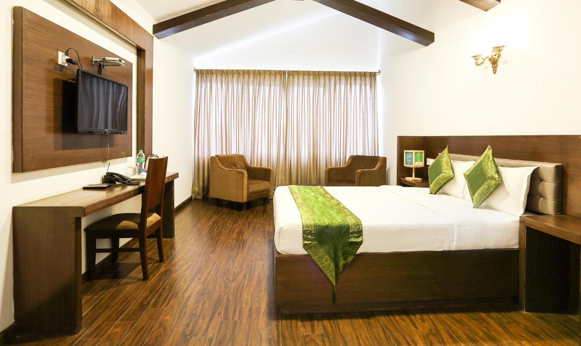 Treebo Skydale Inn & Suites With Mountain View Утакаманд Экстерьер фото