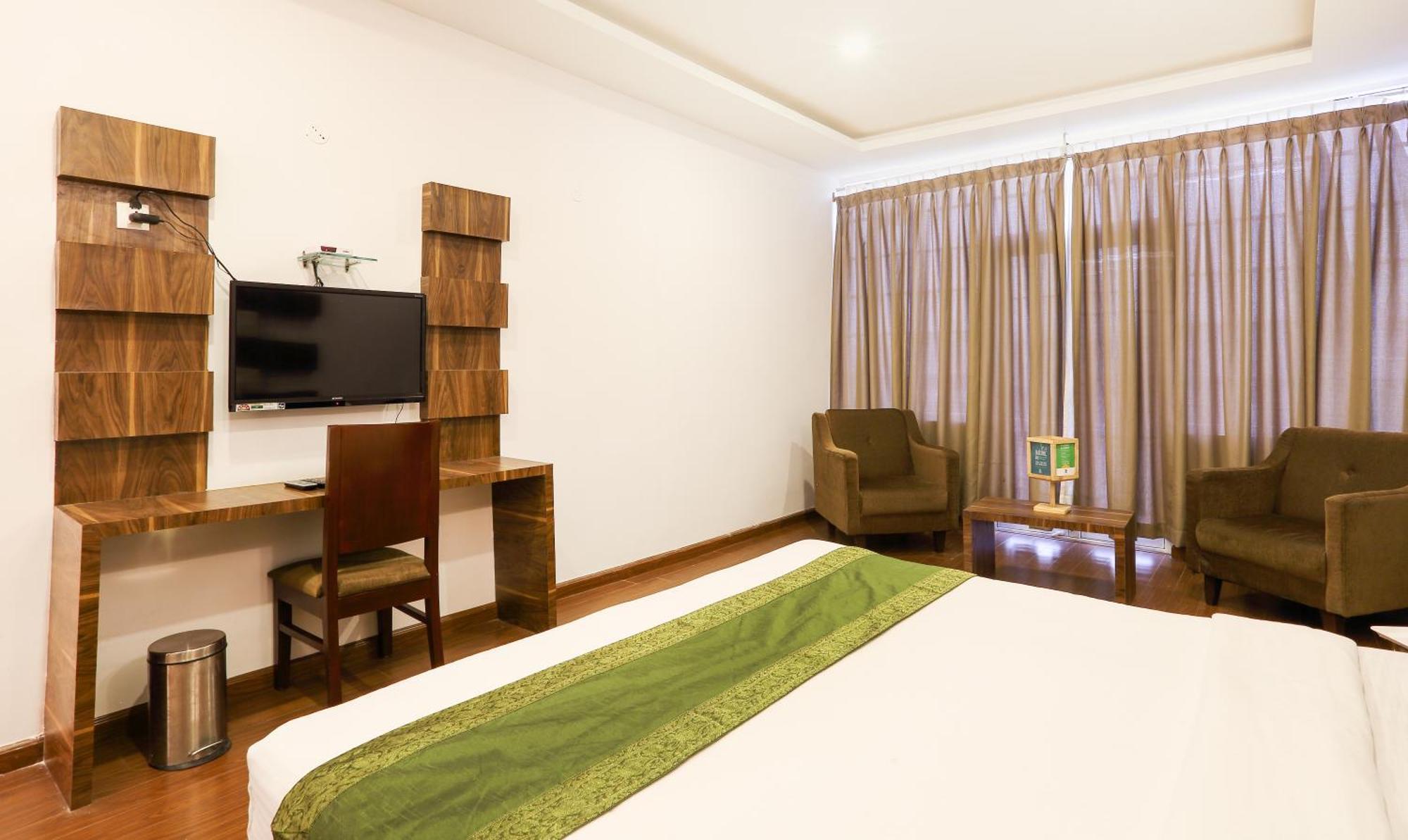 Treebo Skydale Inn & Suites With Mountain View Утакаманд Экстерьер фото